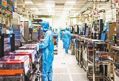 華潤微電子助力重慶集成電路產業上下游聚集 電子產品及元器件的研發